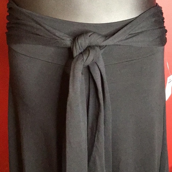 NWT OLD NAVY CULOTTES SIZE L - Picture 2 of 4